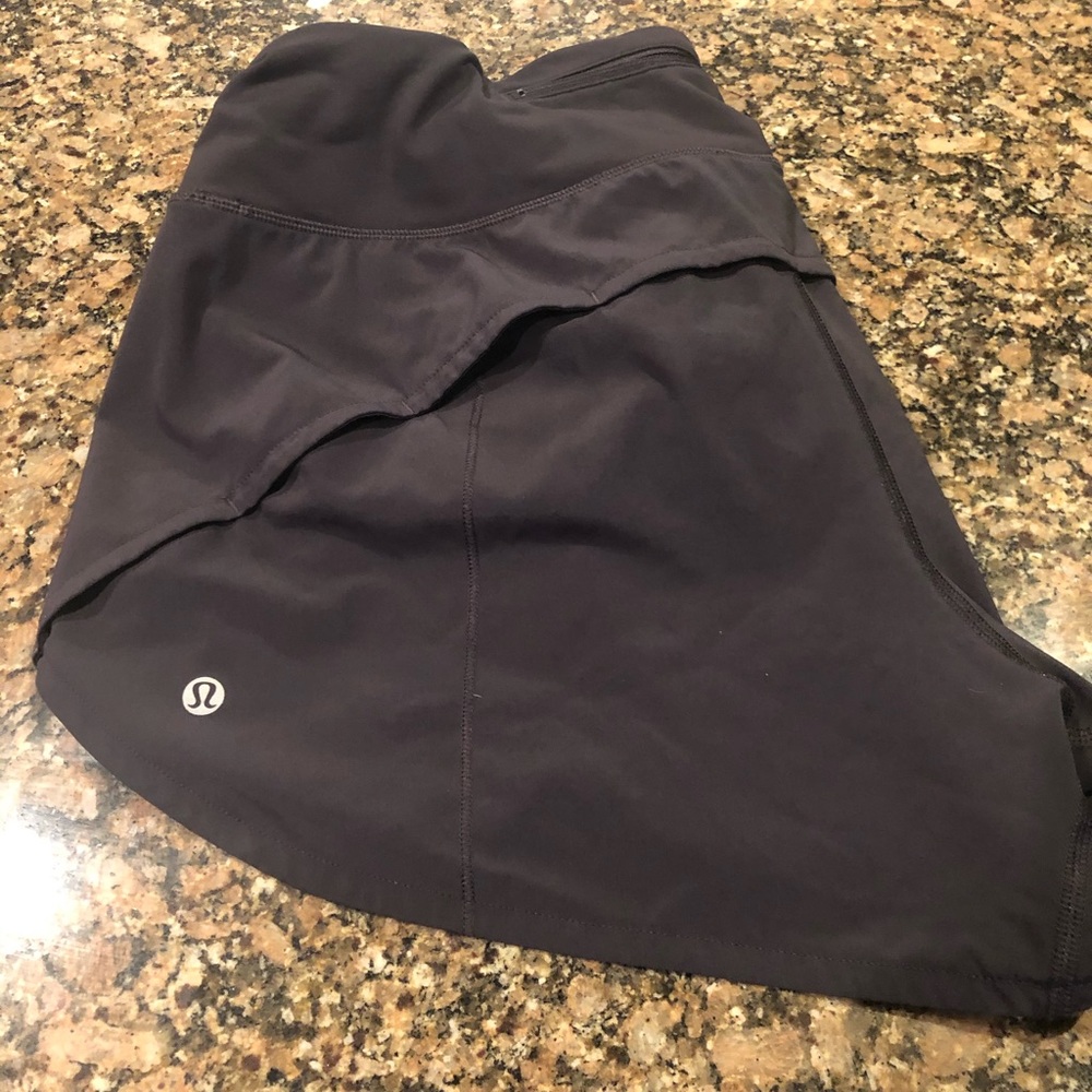 Lululemon run times shorts